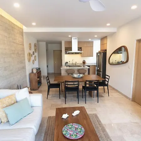 Apartment In Center Of Town 10 Min From The Beach